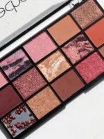 Technic Persuasion Pressed Pigment Palette - Image 2