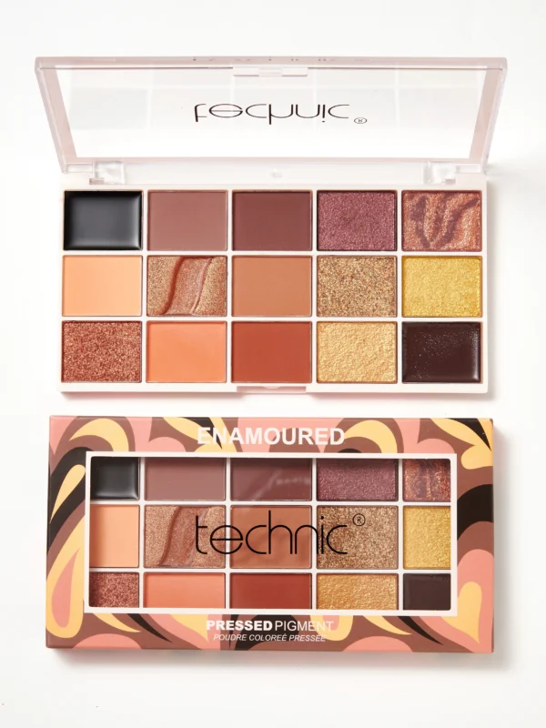 23517-ENAMOURED-600x800 Technic Enamoured Pressed Pigment Palette - Image 1
