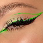 MAGIC STUDIO Flash Neon Liquid Eyeliner -Intense Green - Image 2