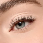Essence Mono Eyeshadow Matte 01 - Soft Beige 2g - Image 3