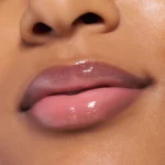 Essence The Super Peptide Glossy Lip Treatment 07 - Sugardorable! 10ml - Image 3